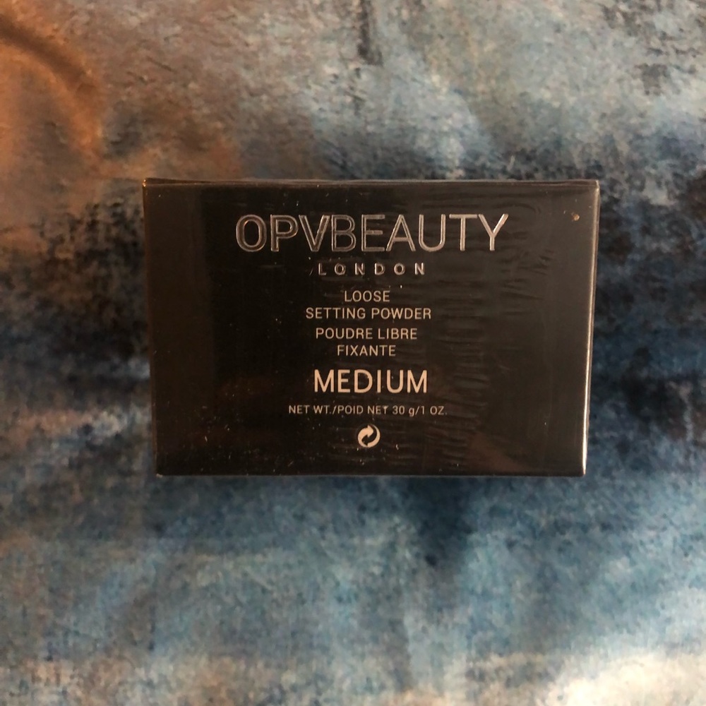 ✨BRAND NEW✨ OPV Setting Powder - Medium